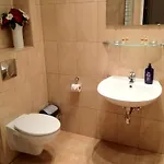 Baerliner 3* ברלין